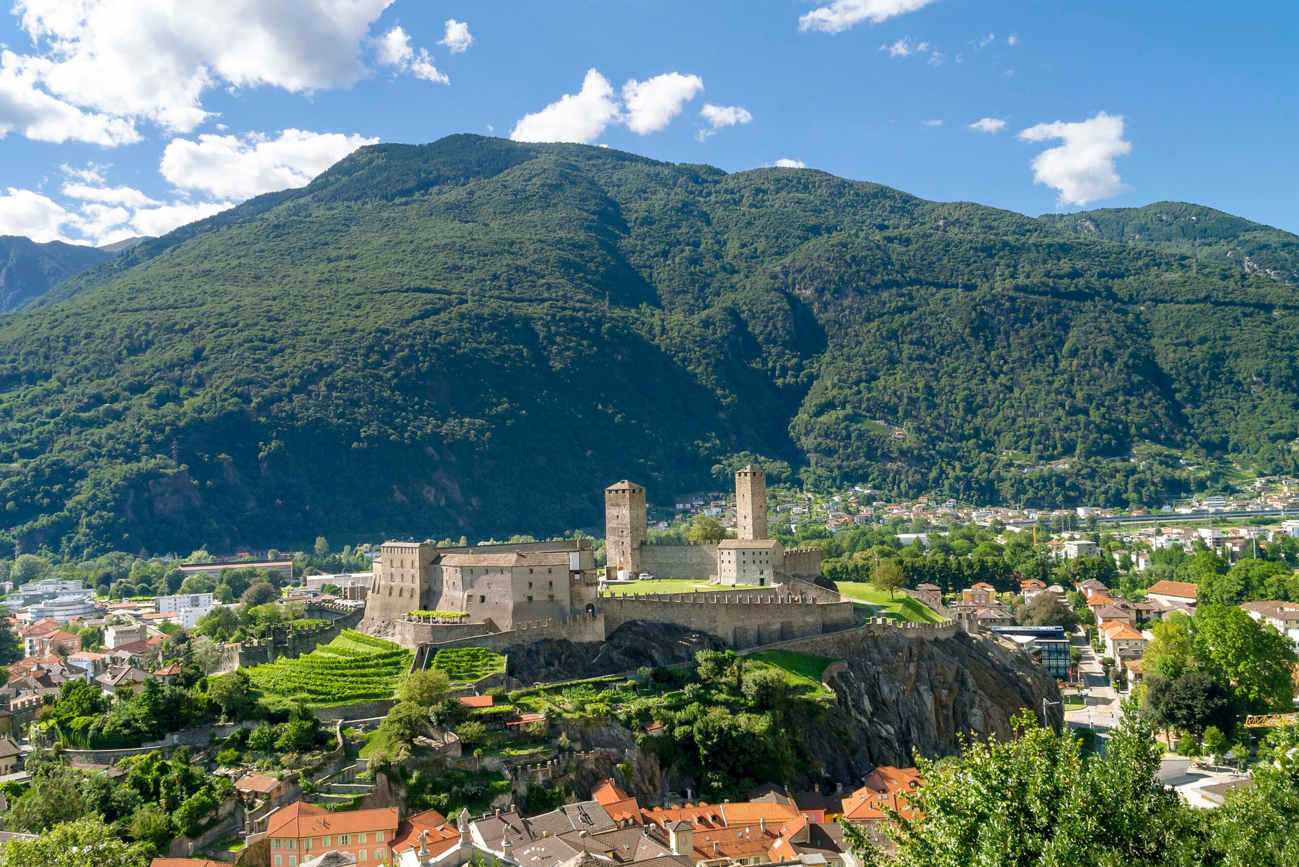 Bellinzona Car Hire